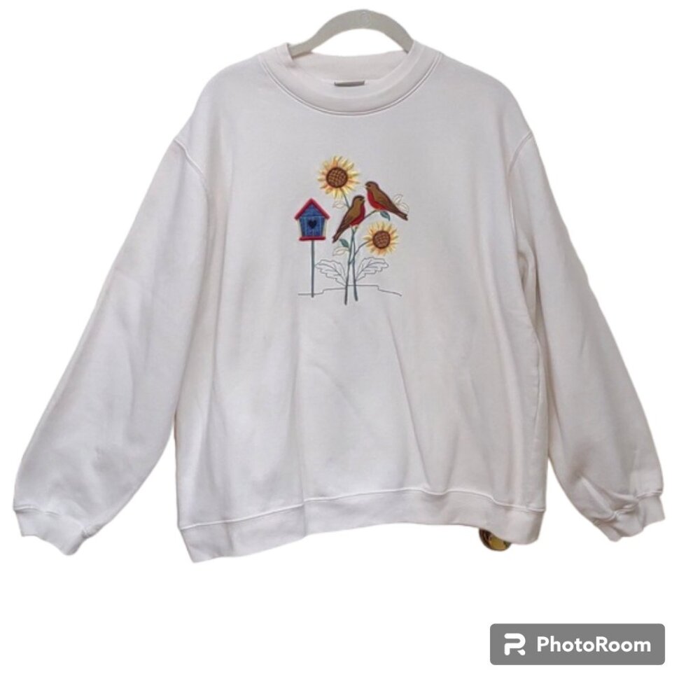Classic Elements White LS Embroidered/Appliqued Robins Sunflowers Sweatshirt